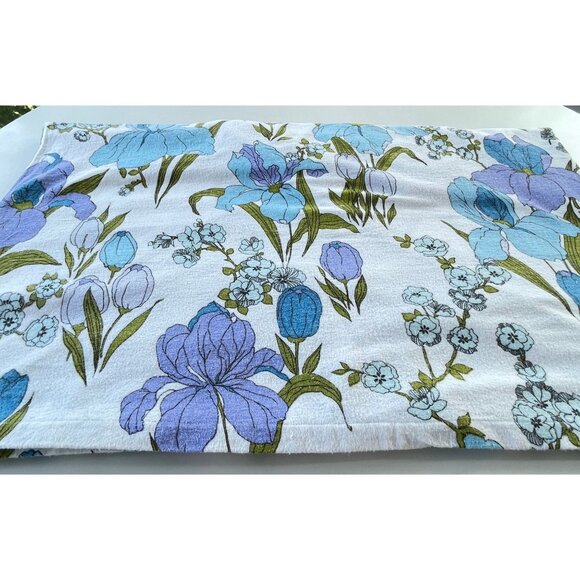 Vintage 70s flannel top/flat sheet, blue purple iris, double/full size bed - Picture 6 of 10
